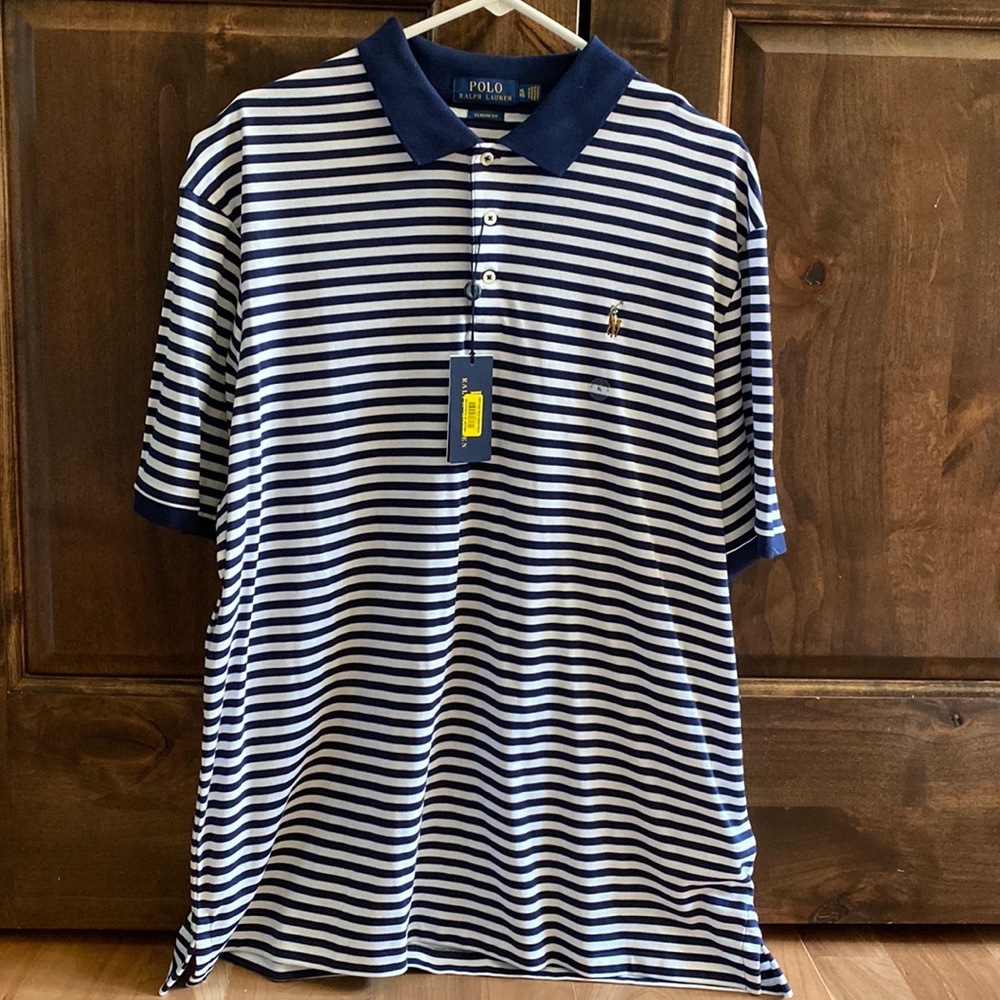 Polo Ralph Lauren collared, shirt sleeve polo shirt.  XL. NWT